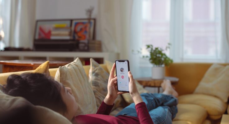 Ways to Make New Friends as an Adult